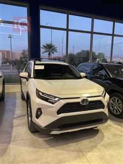 تويوتا راف 4